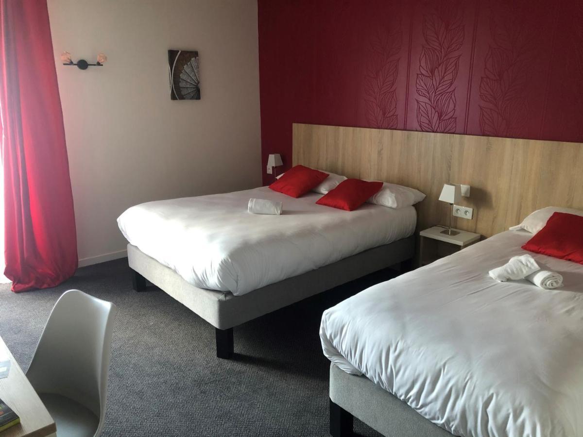 Logis Hostellerie Du Cheval Blanc Сент-Мор-де-Турен Екстер'єр фото